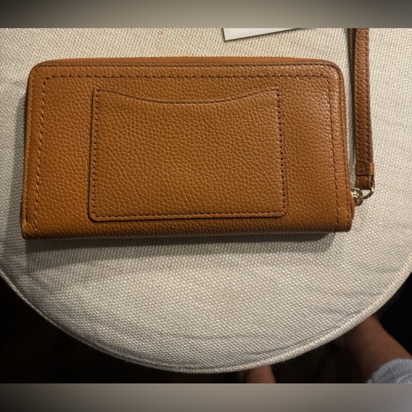 Marc Jacobs The Groove Wristlet Wallet - like new - Smoked Almond - Picture 4 of 5